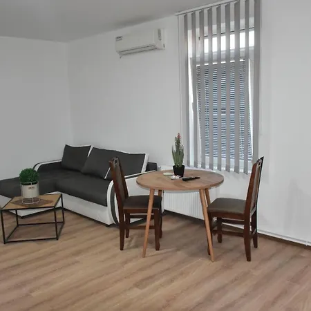 Trpeza Prenociste * Požarevac