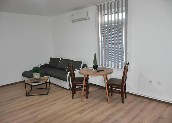 Trpeza Prenociste * Požarevac